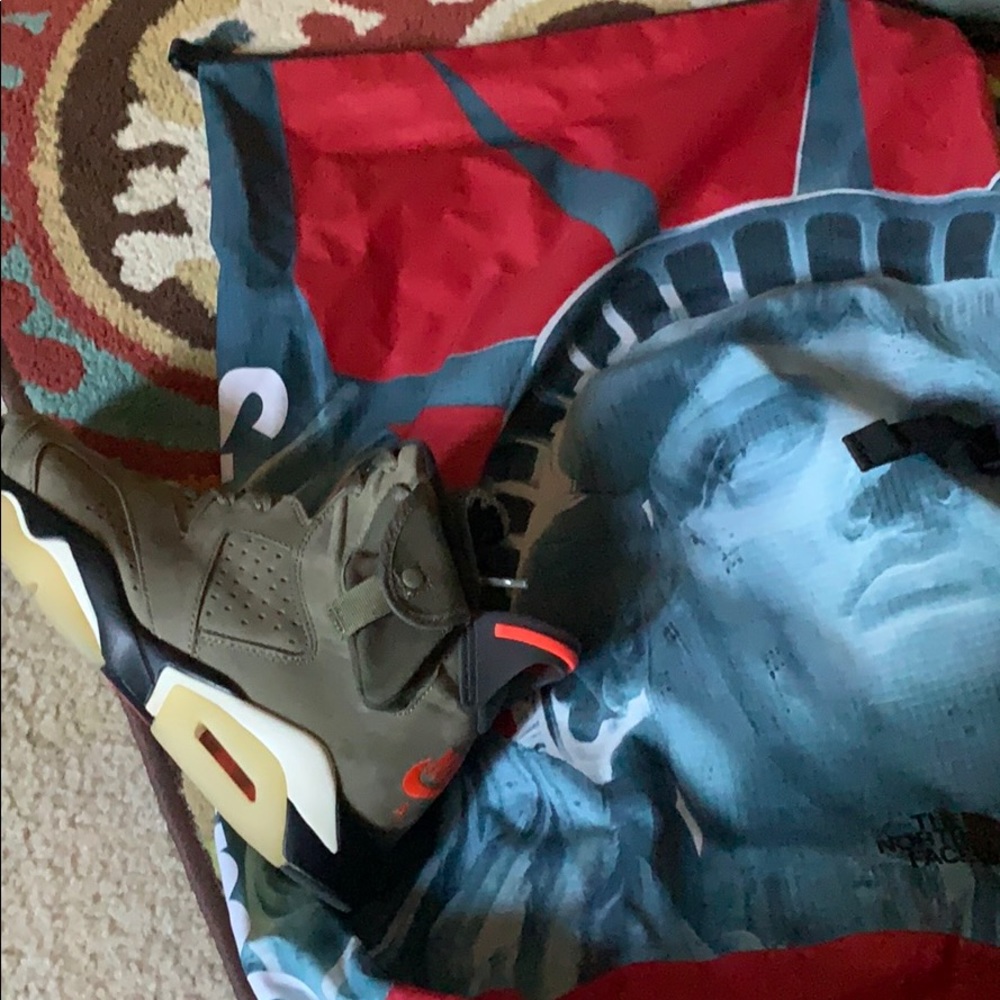 Travis Scott 6 trade